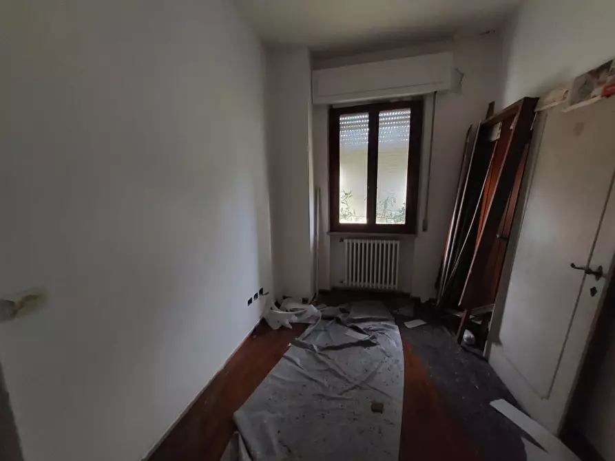 Immagine 9 di Villa in vendita  a Pontedera