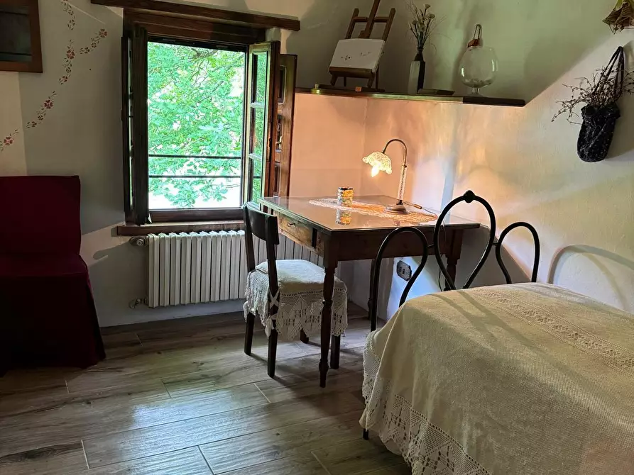 Immagine 19 di Casa colonica in vendita  a Capannori