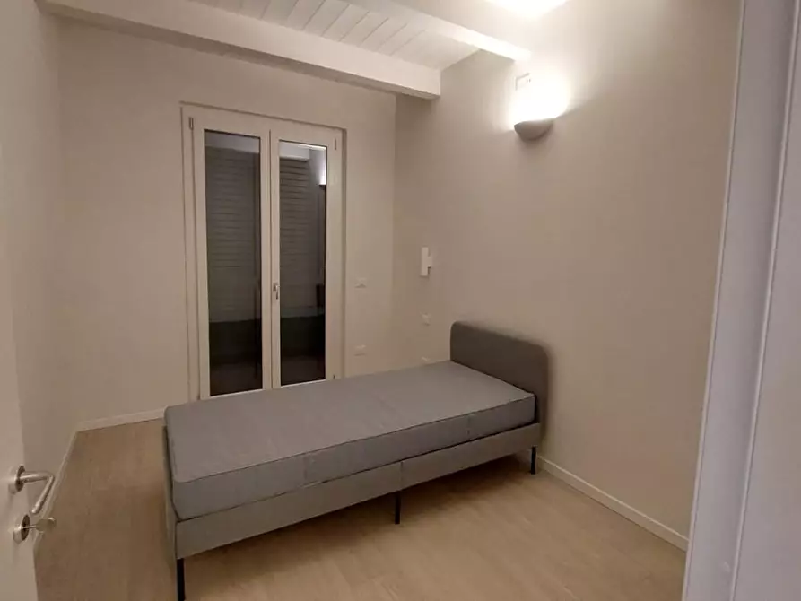 Immagine 6 di Appartamento in affitto  a Empoli