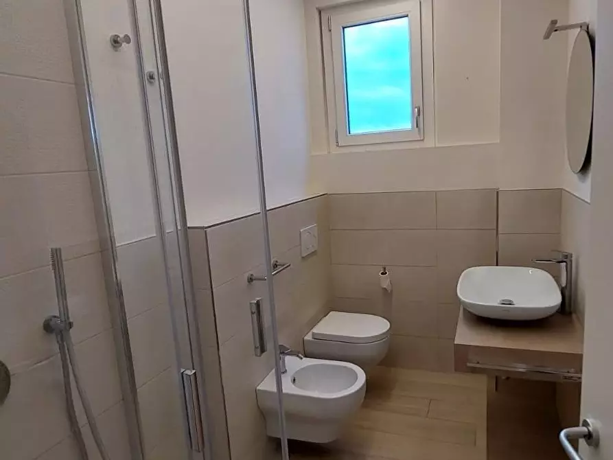 Immagine 9 di Appartamento in affitto  a Empoli