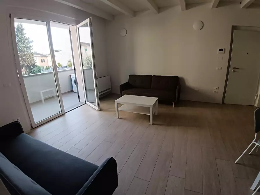 Immagine 19 di Appartamento in affitto  a Empoli