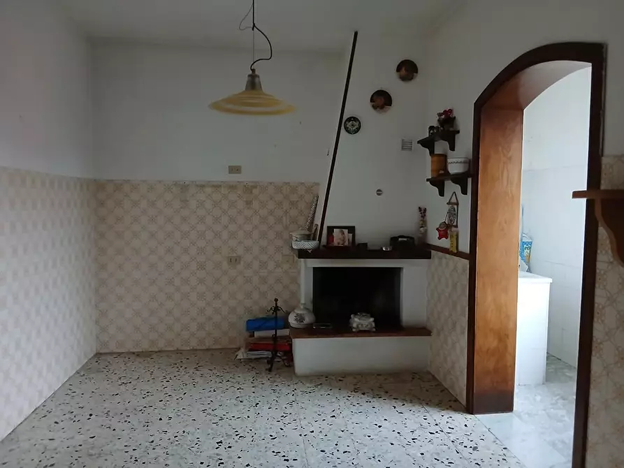 Immagine 8 di Casa bifamiliare in vendita  a Massa