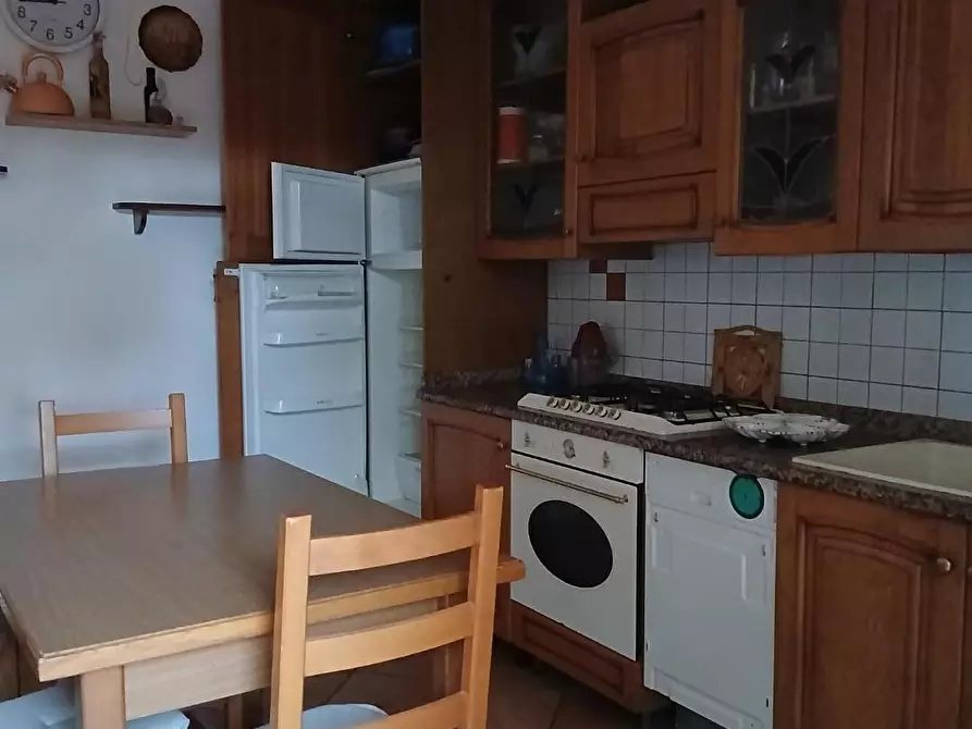 Immagine 12 di Casa bifamiliare in vendita  a Massa