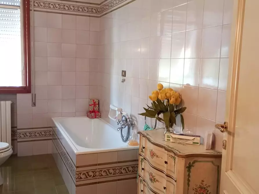 Immagine 19 di Appartamento in vendita  a Fucecchio