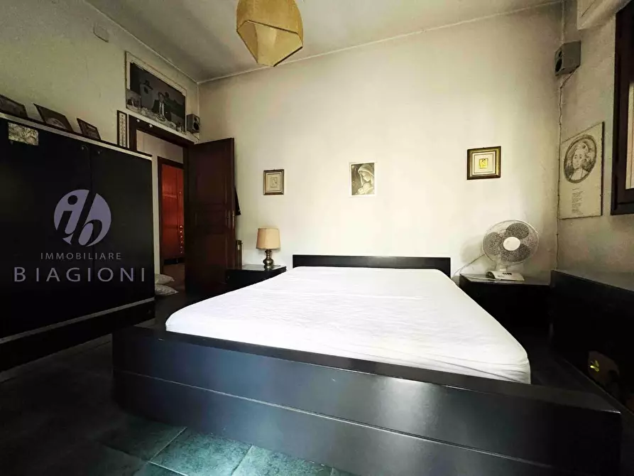 Immagine 26 di Casa bifamiliare in vendita  a Pietrasanta