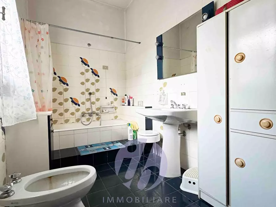 Immagine 31 di Casa bifamiliare in vendita  a Pietrasanta