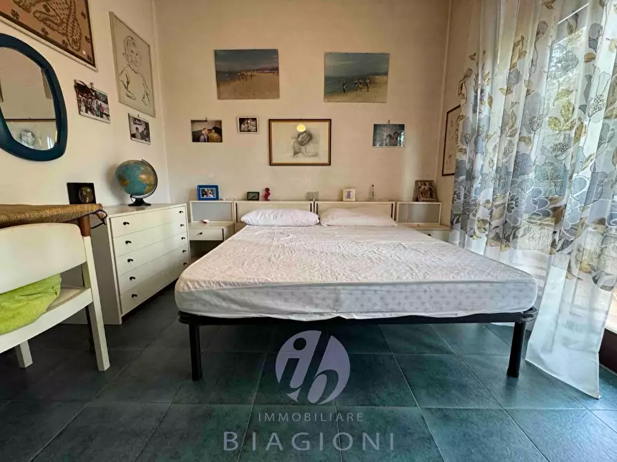 Immagine 20 di Casa bifamiliare in vendita  a Pietrasanta