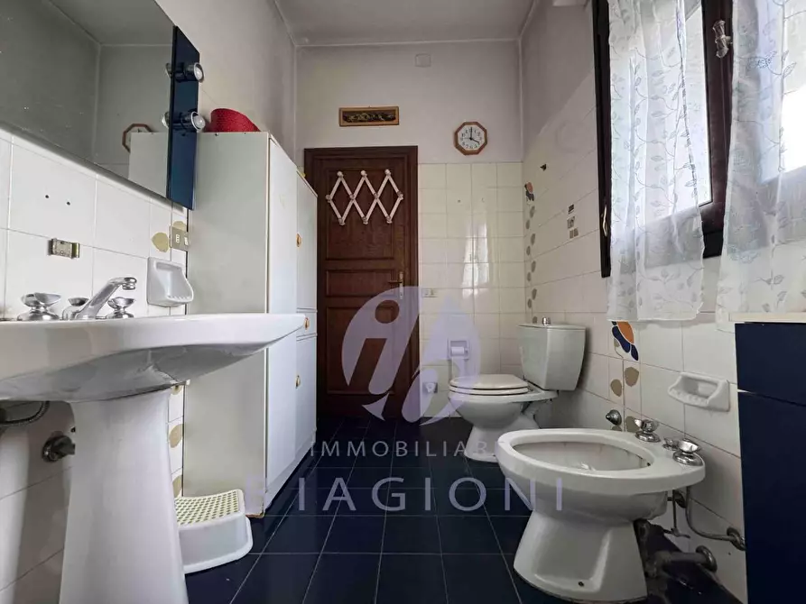 Immagine 33 di Casa bifamiliare in vendita  a Pietrasanta