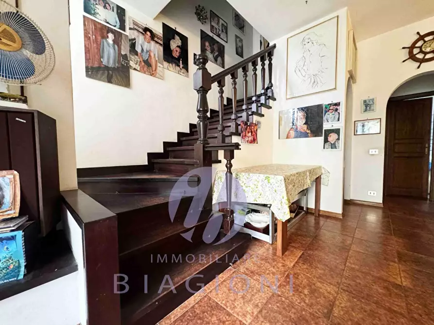 Immagine 7 di Casa bifamiliare in vendita  a Pietrasanta