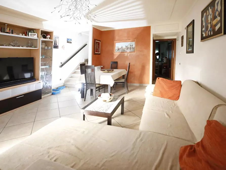 Immagine 4 di Terratetto in vendita  a Crespina Lorenzana