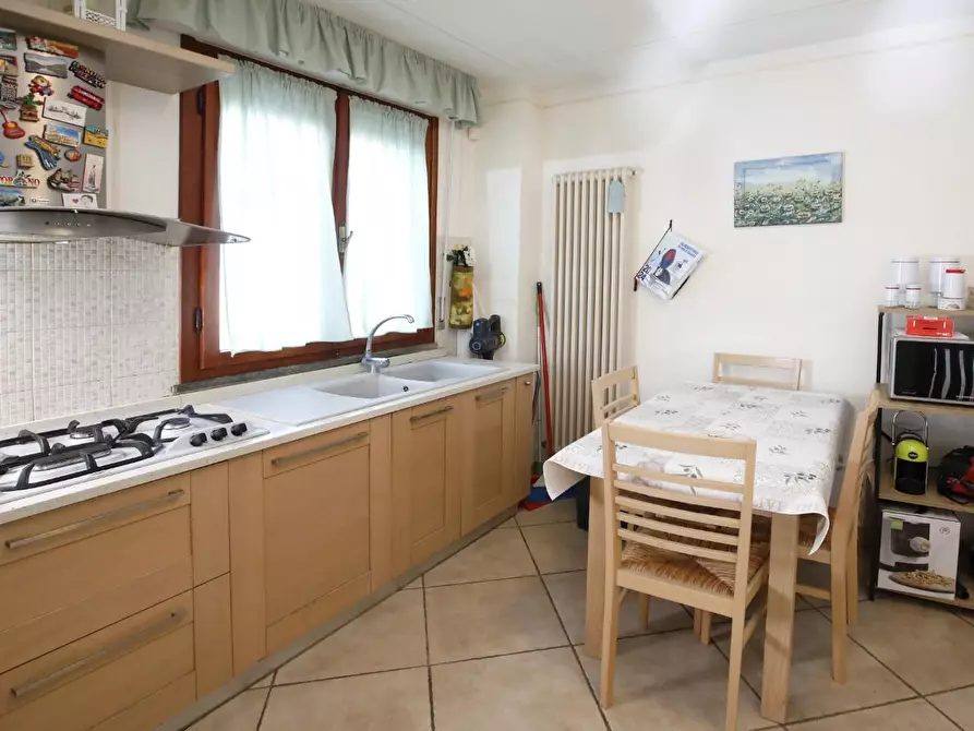 Immagine 14 di Terratetto in vendita  a Crespina Lorenzana