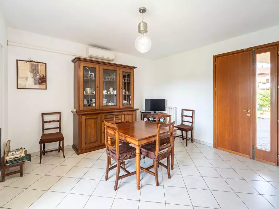 Immagine 18 di Casa indipendente in vendita  a Crespina Lorenzana