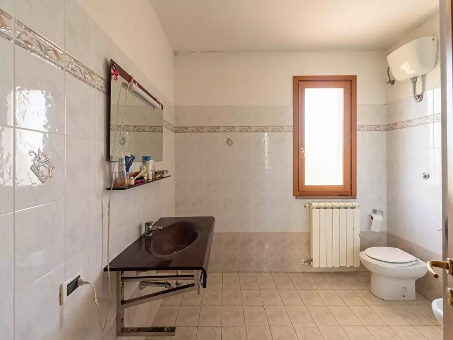 Immagine 23 di Casa indipendente in vendita  a Crespina Lorenzana