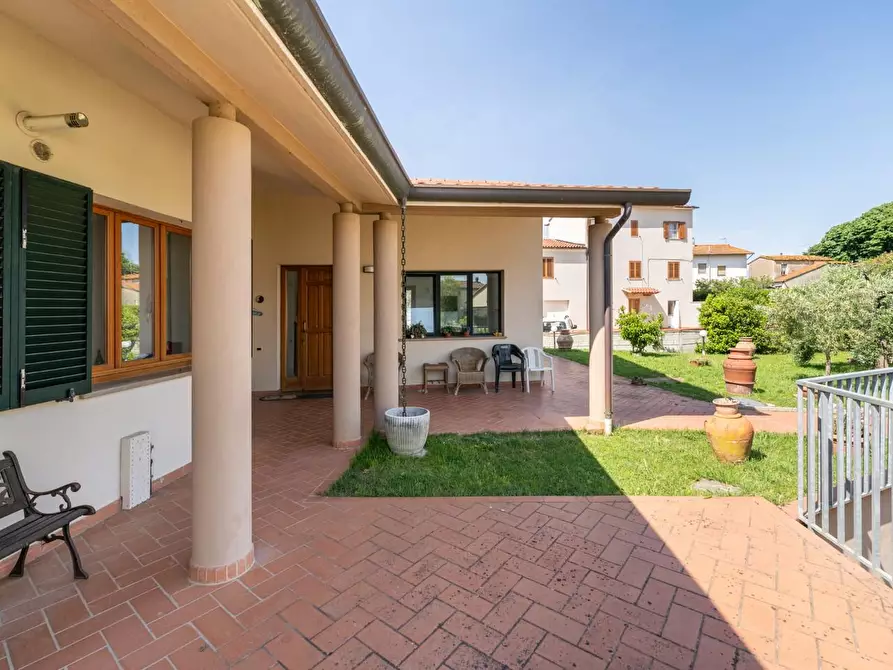 Immagine 13 di Casa indipendente in vendita  a Crespina Lorenzana