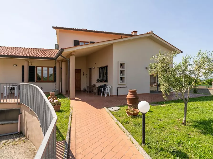 Immagine 69 di Casa indipendente in vendita  a Crespina Lorenzana