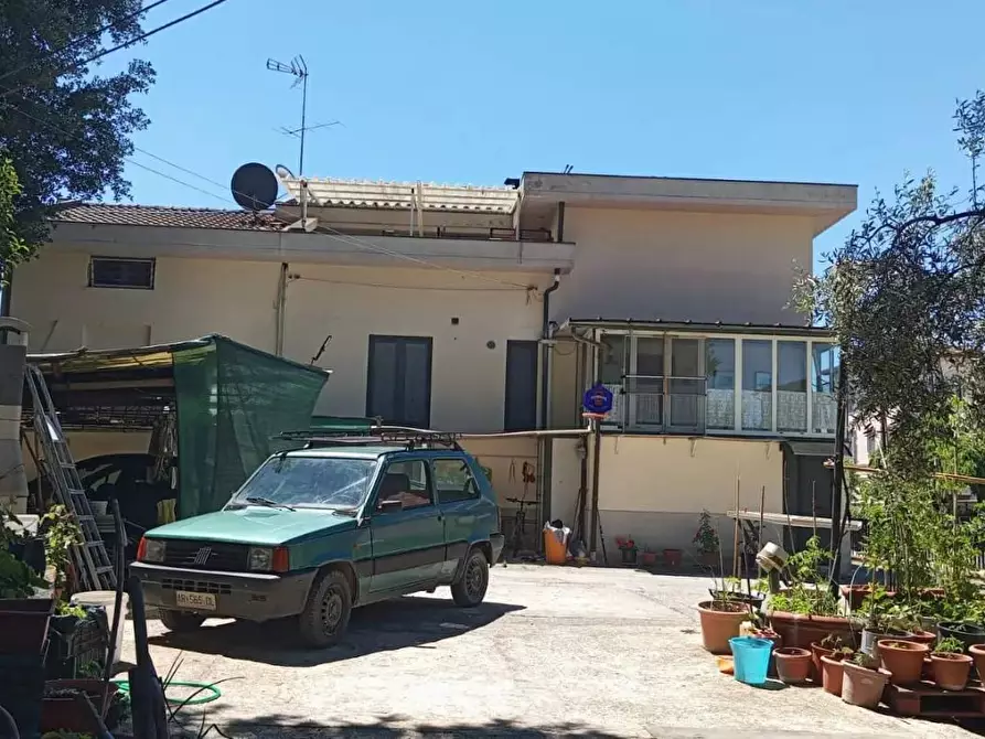 Immagine 4 di Villa in vendita  a Colle Di Val D'elsa