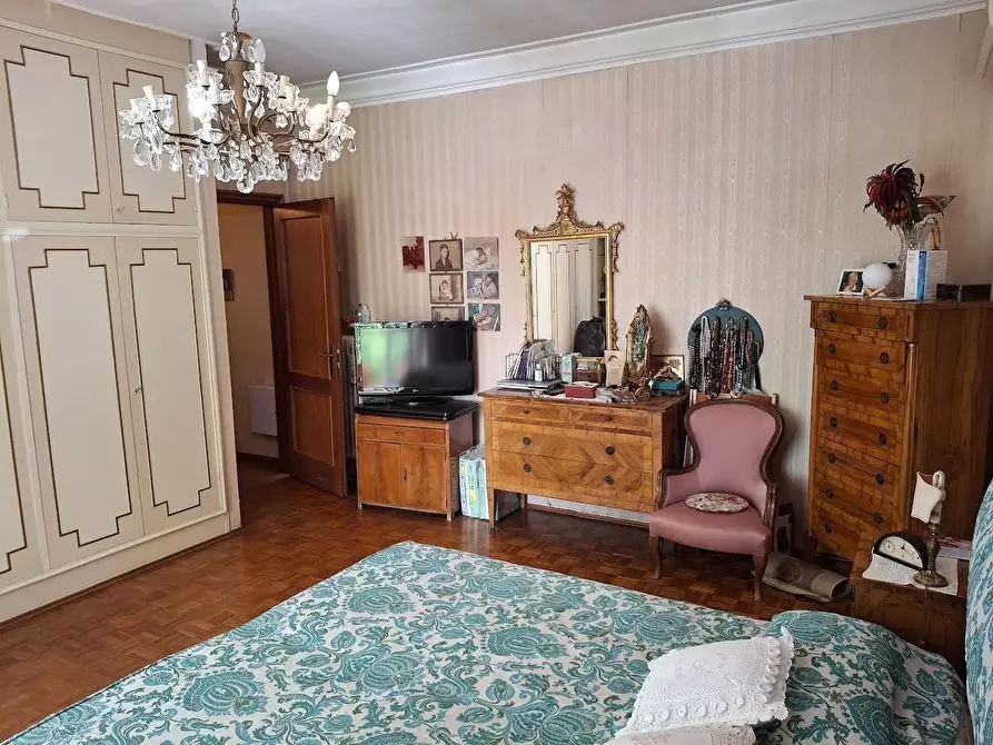 Immagine 13 di Appartamento in vendita  a Pisa