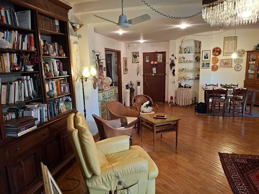 Immagine 27 di Appartamento in vendita  a Pisa