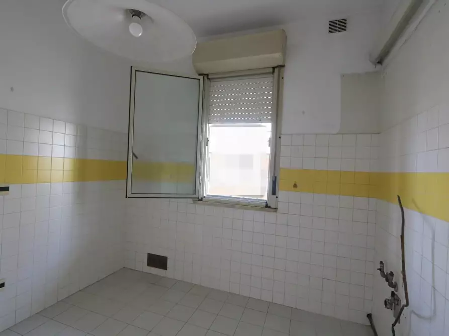 Immagine 9 di Appartamento in vendita  a Pontedera