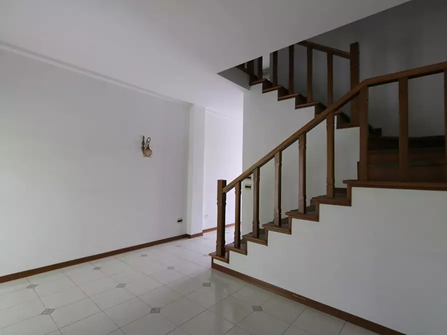 Immagine 3 di Appartamento in vendita  a Pontedera