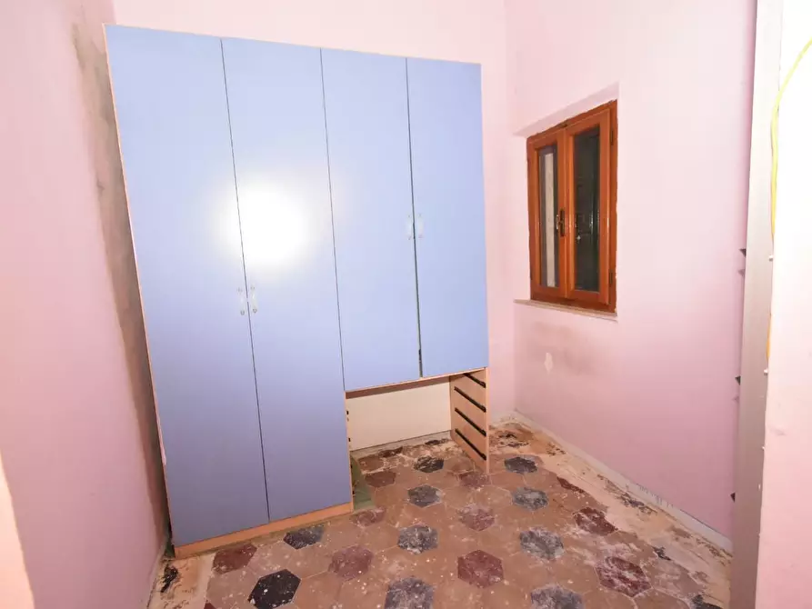 Immagine 32 di Appartamento in vendita  a Lucca