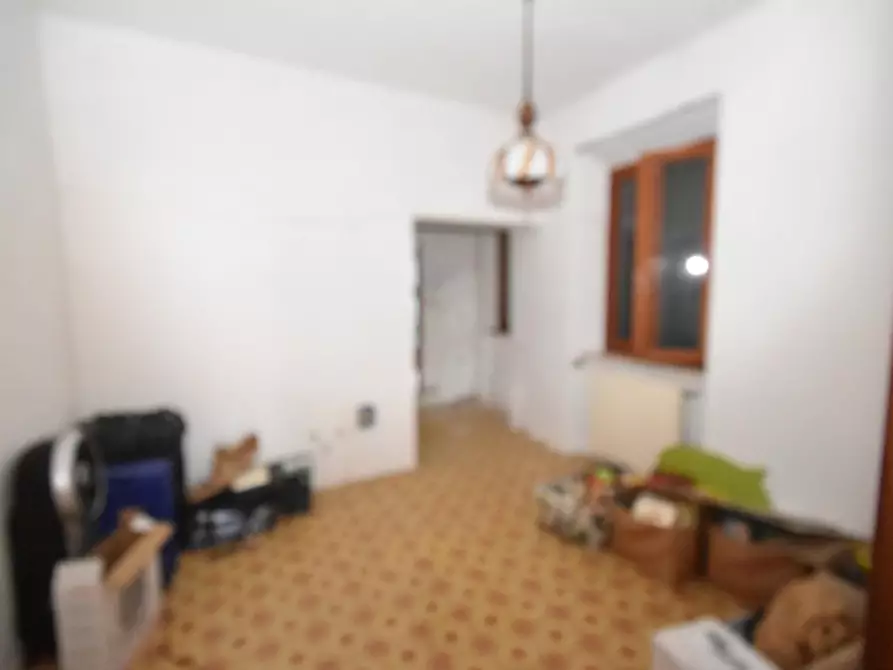 Immagine 16 di Appartamento in vendita  a Lucca