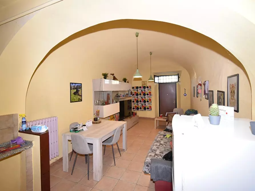 Immagine 3 di Appartamento in vendita  a Lucca