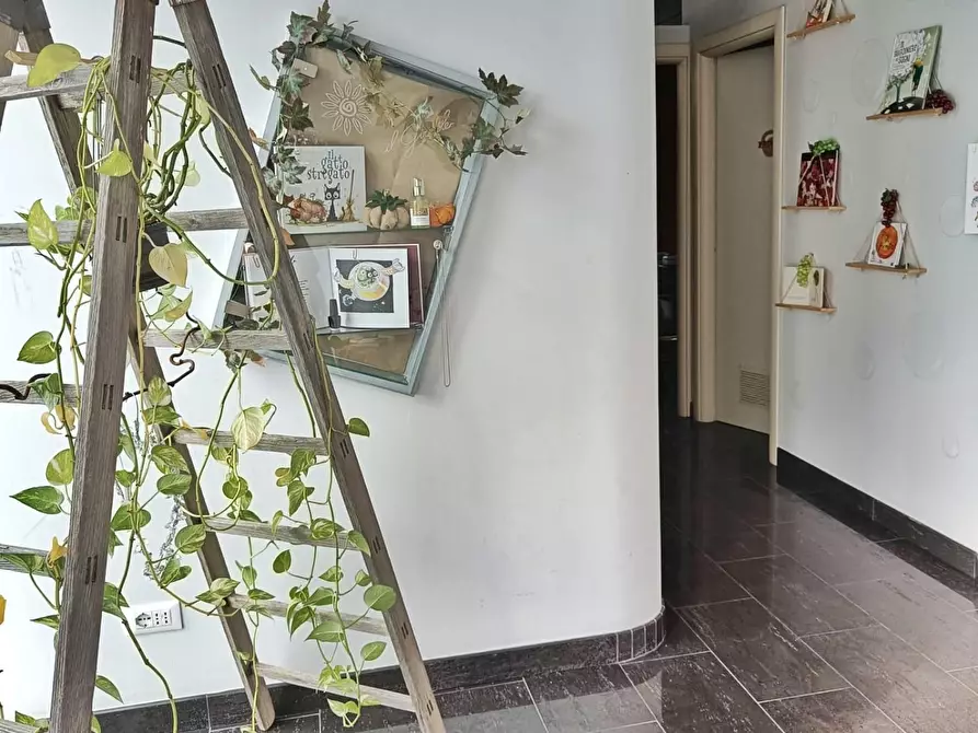 Immagine 3 di Attività commerciale in vendita  a Fucecchio