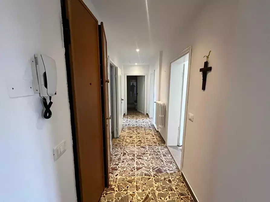 Immagine 9 di Appartamento in vendita  a Certaldo