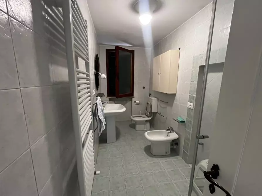 Immagine 11 di Appartamento in vendita  a Certaldo