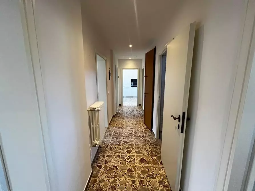 Immagine 8 di Appartamento in vendita  a Certaldo