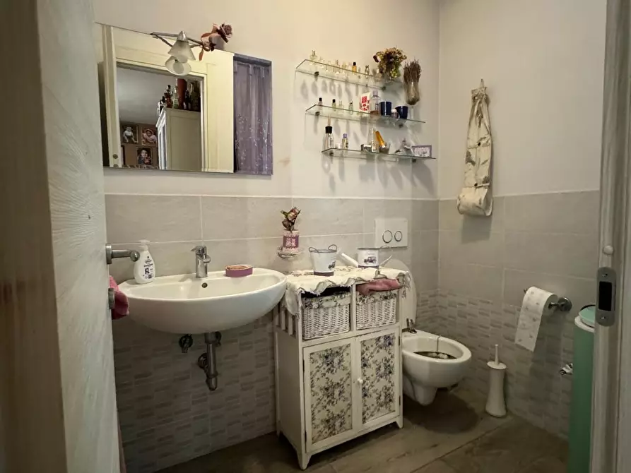 Immagine 22 di Casa indipendente in vendita  a Capannori