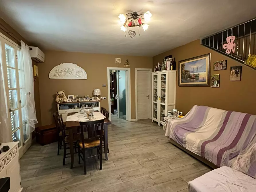 Immagine 16 di Casa indipendente in vendita  a Capannori