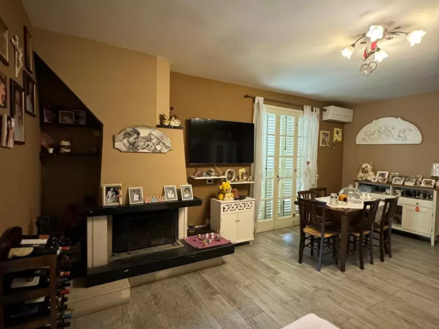 Immagine 4 di Casa indipendente in vendita  a Capannori