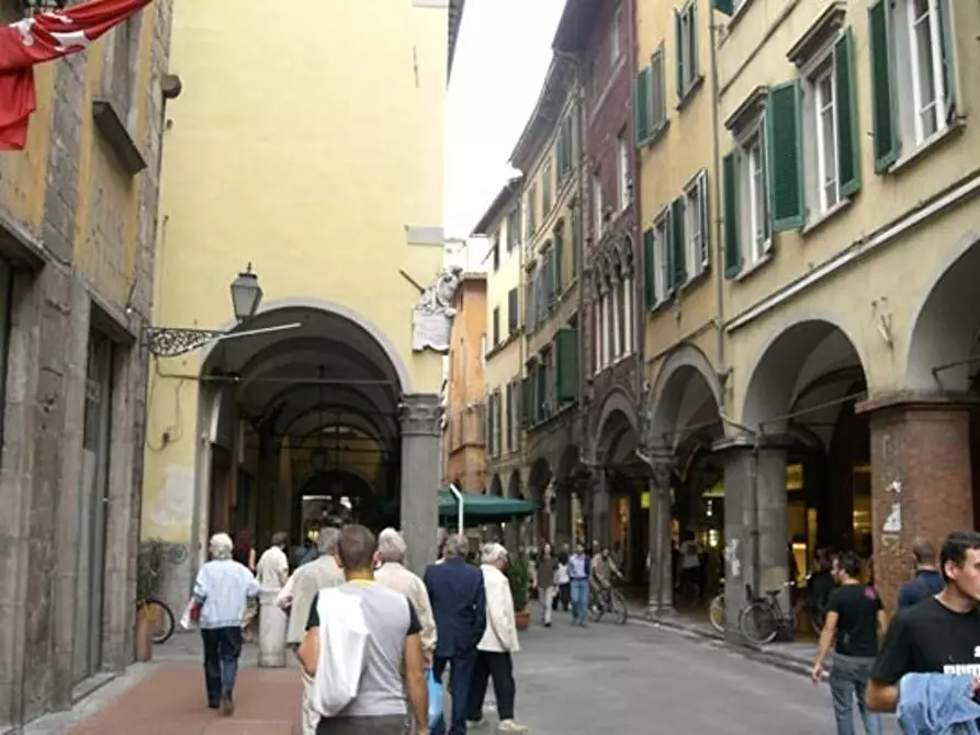 Immagine 9 di Locale commerciale in affitto  a Pisa