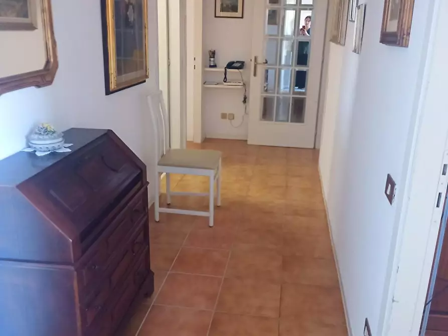 Immagine 9 di Appartamento in vendita  a Livorno