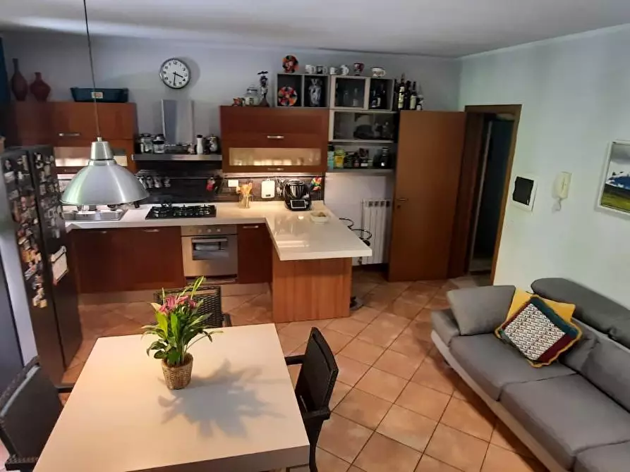 Immagine 14 di Appartamento in vendita  a Montopoli In Val D'arno