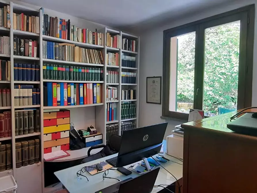 Immagine 9 di Appartamento in vendita  a Montopoli In Val D'arno