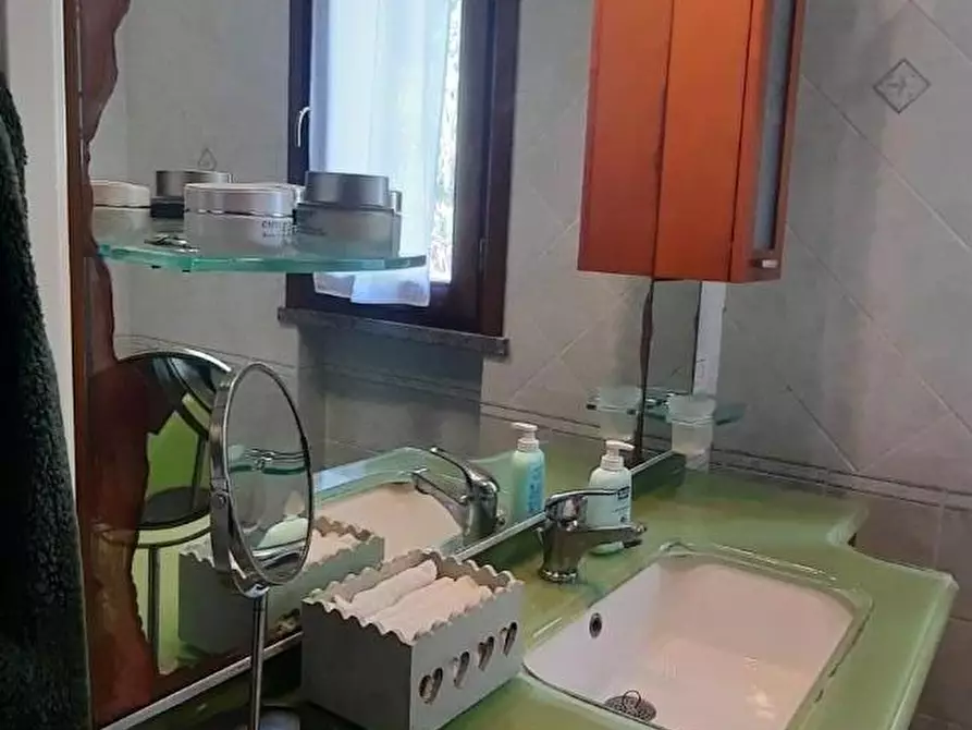 Immagine 8 di Appartamento in vendita  a Montopoli In Val D'arno