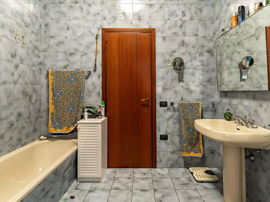 Immagine 25 di Villa in vendita  a Fucecchio