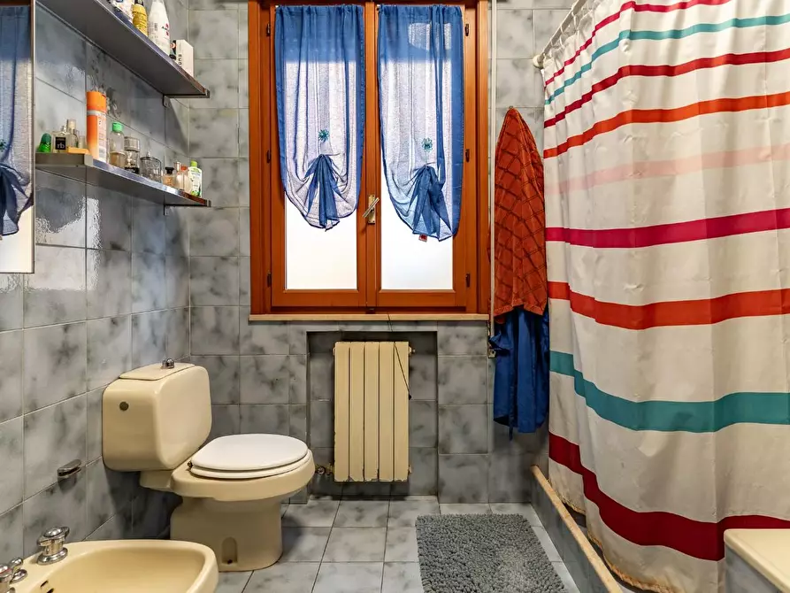 Immagine 24 di Villa in vendita  a Fucecchio