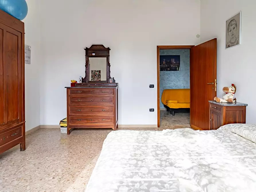 Immagine 43 di Villa in vendita  a Fucecchio