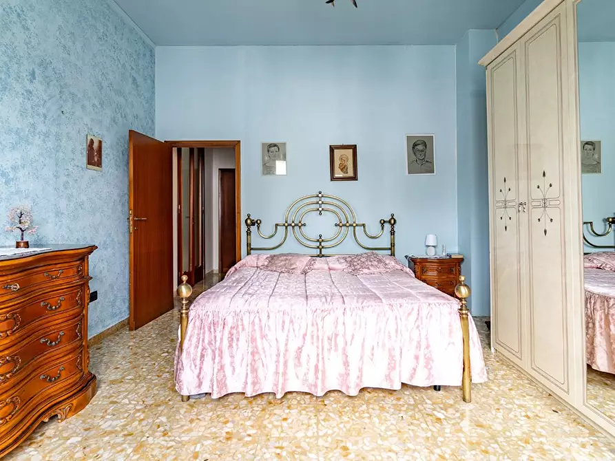 Immagine 32 di Villa in vendita  a Fucecchio