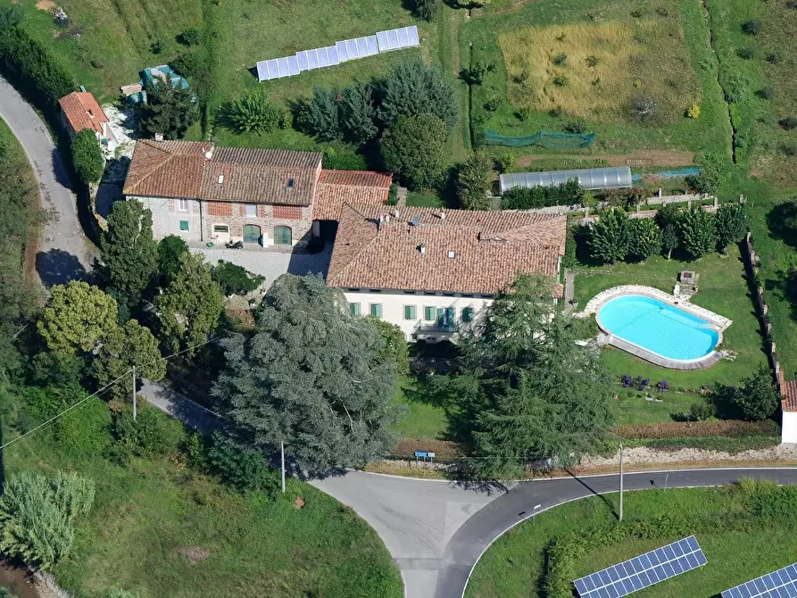 villa in vendita a Lucca in zona Centro Città