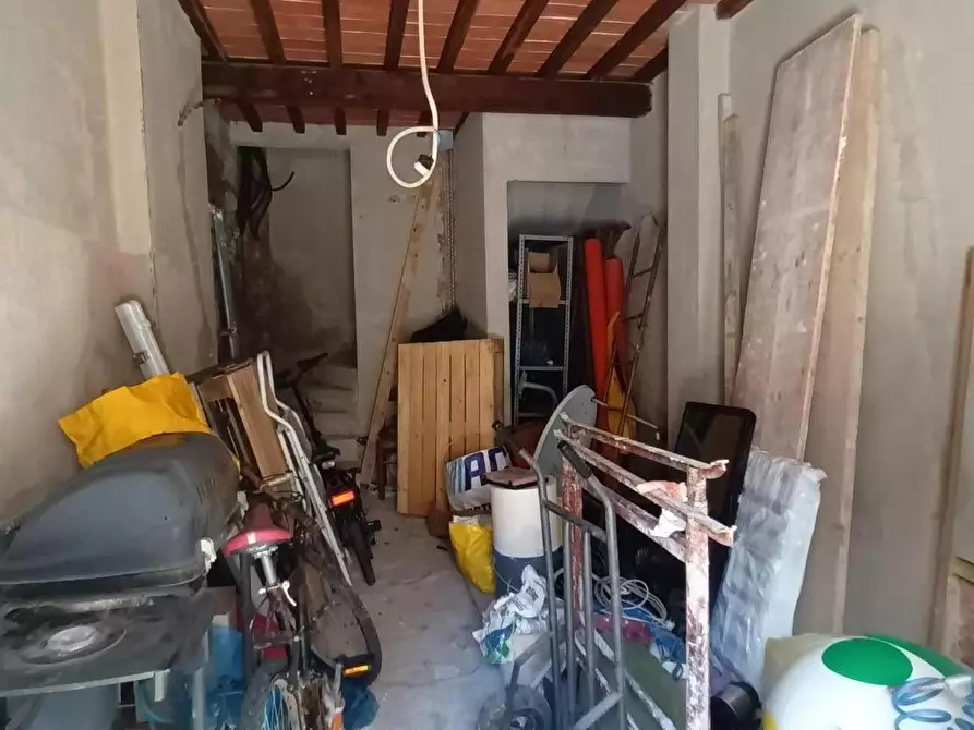 Immagine 5 di Rustico / casale in vendita  a Capannori