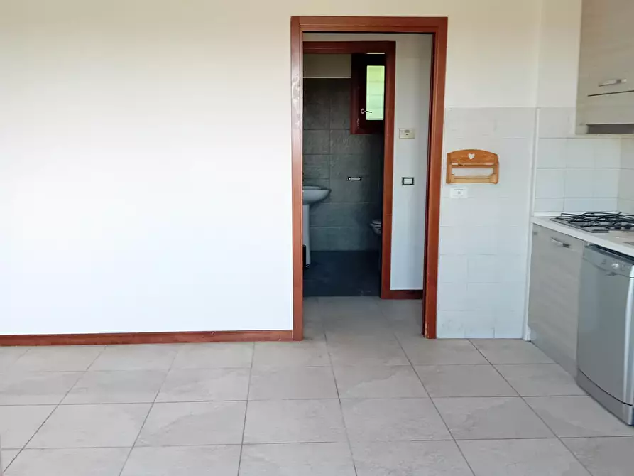 Immagine 1 di Appartamento in vendita  a Campi Bisenzio