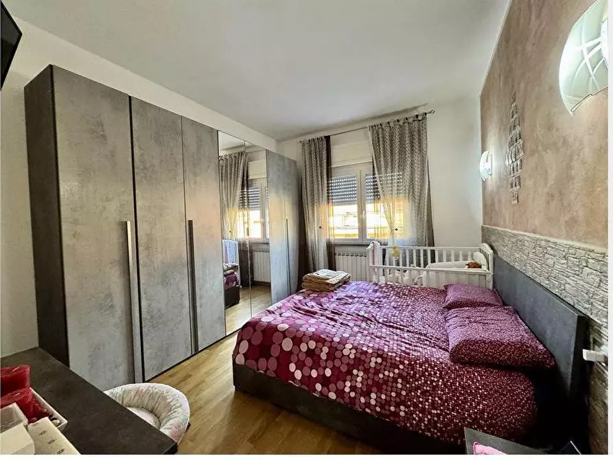 Immagine 3 di Appartamento in vendita  a Castelnuovo Magra