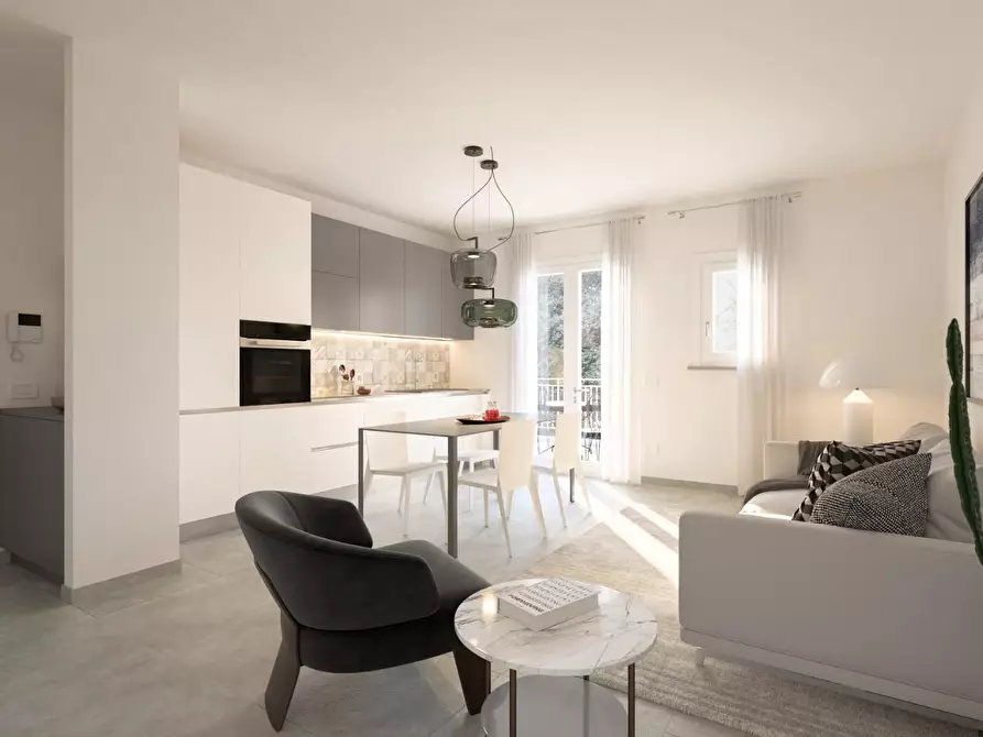 Immagine 17 di Appartamento in vendita  a Cecina