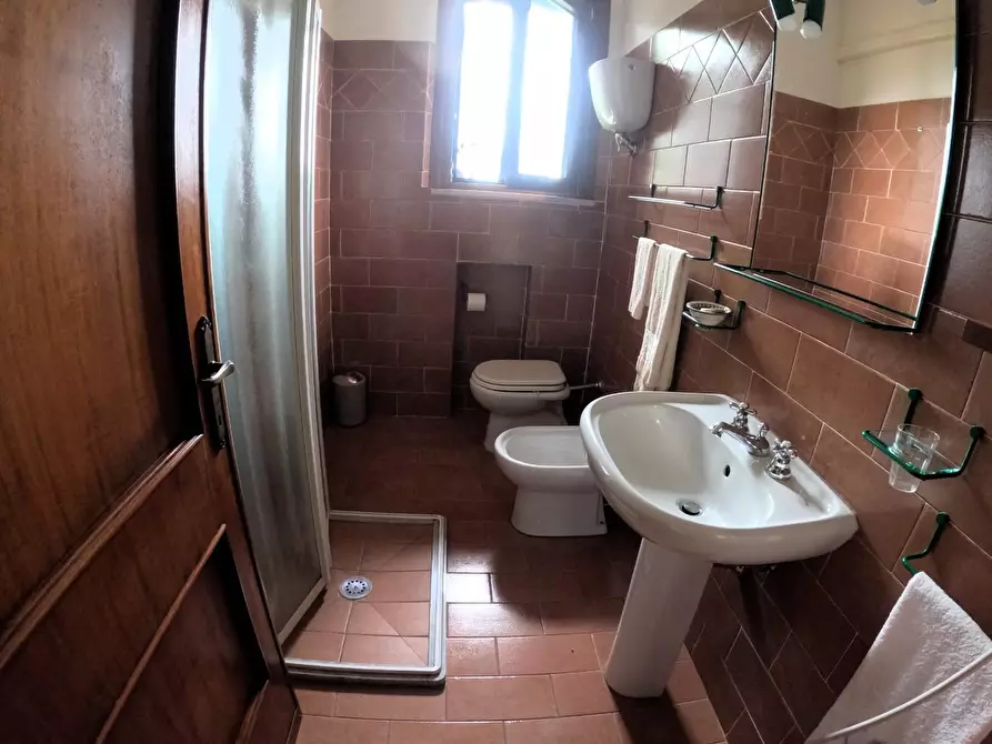 Immagine 15 di Villa in vendita  a Castelnuovo Berardenga