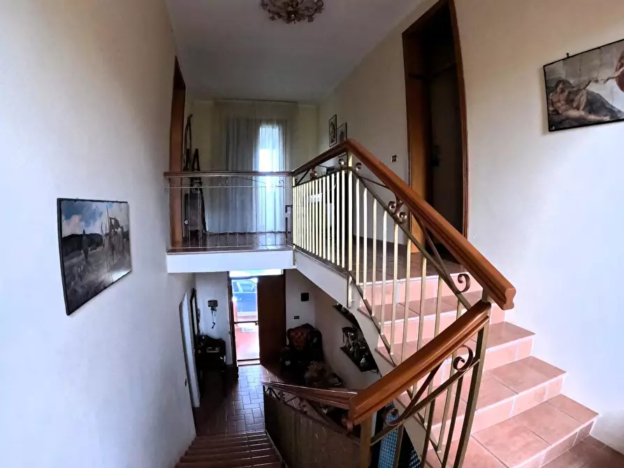 Immagine 24 di Villa in vendita  a Castelnuovo Berardenga